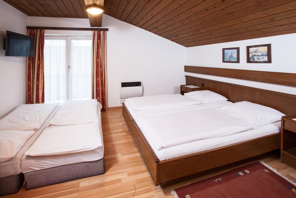 Gaestehaus Sunkler Golling an der Salzach Chambre photo