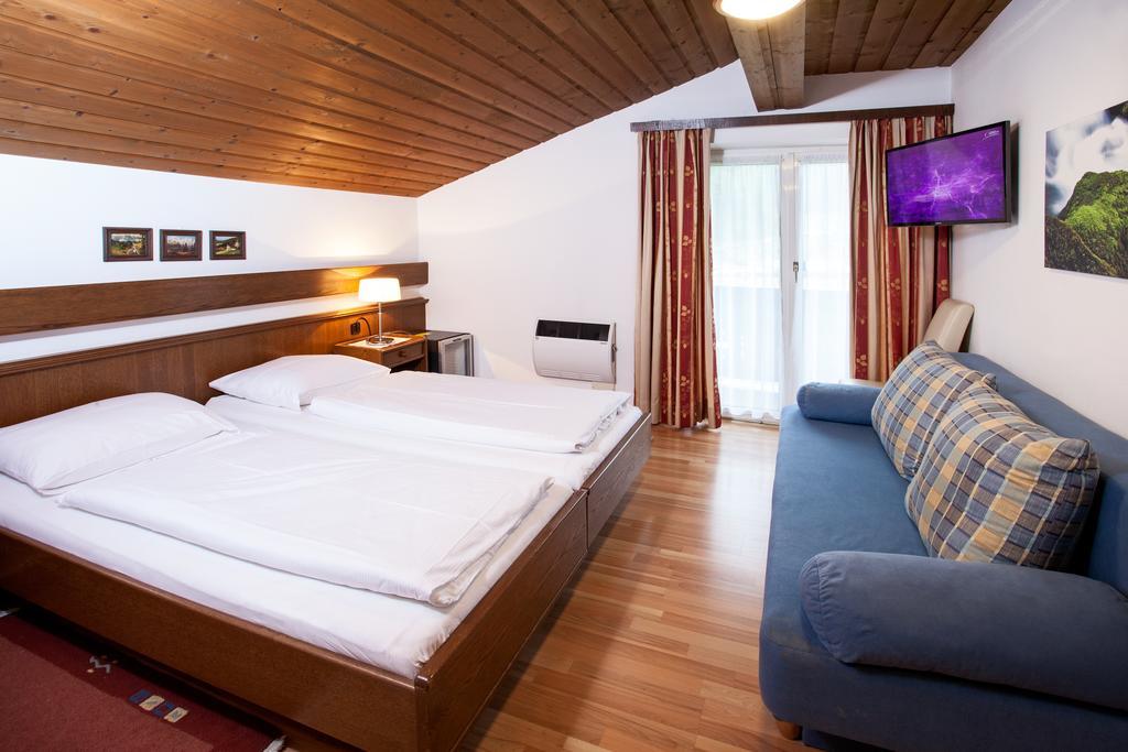 Gaestehaus Sunkler Golling an der Salzach Chambre photo